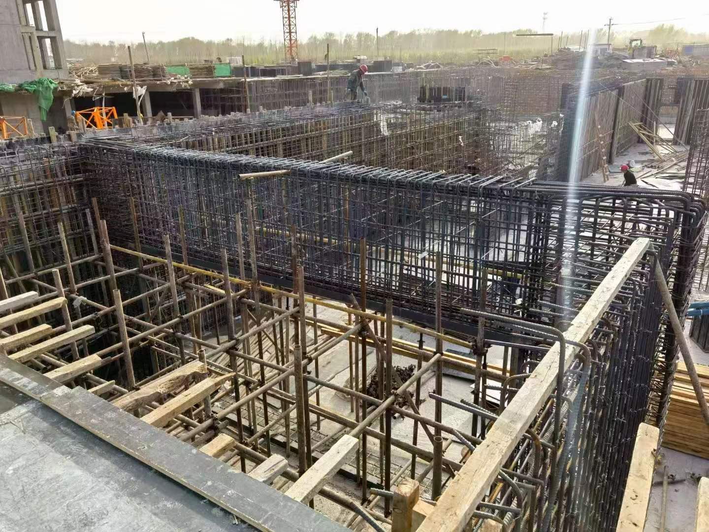 长洲建筑基础筏板施工时混凝土有哪些常见问题?